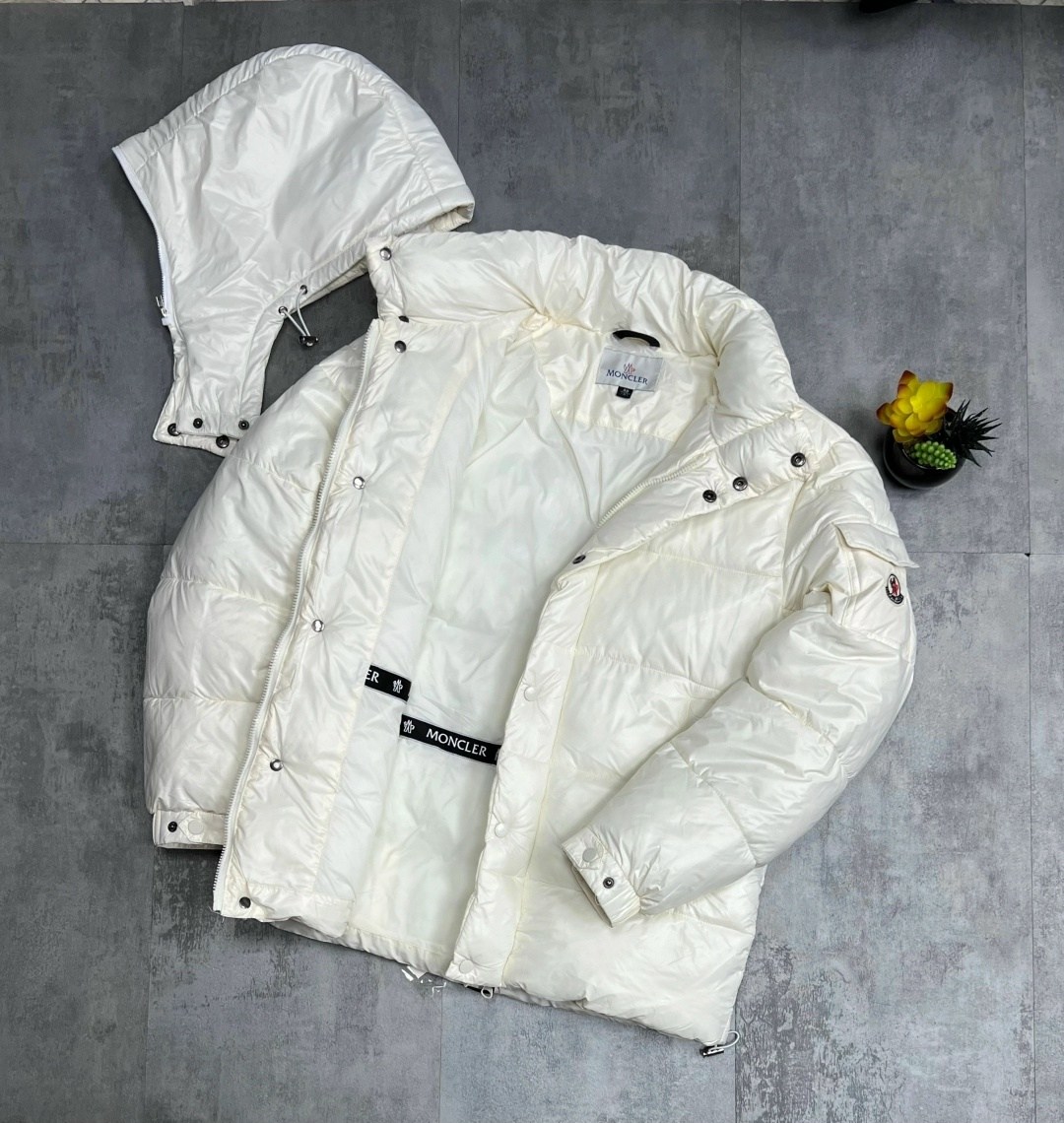 куртка moncler мужская зимняя,куртка зимняя moncler,куртка мужская moncler,пуховик moncler мужской,мужская комбинированная куртка moncler (монклер) из нейлона