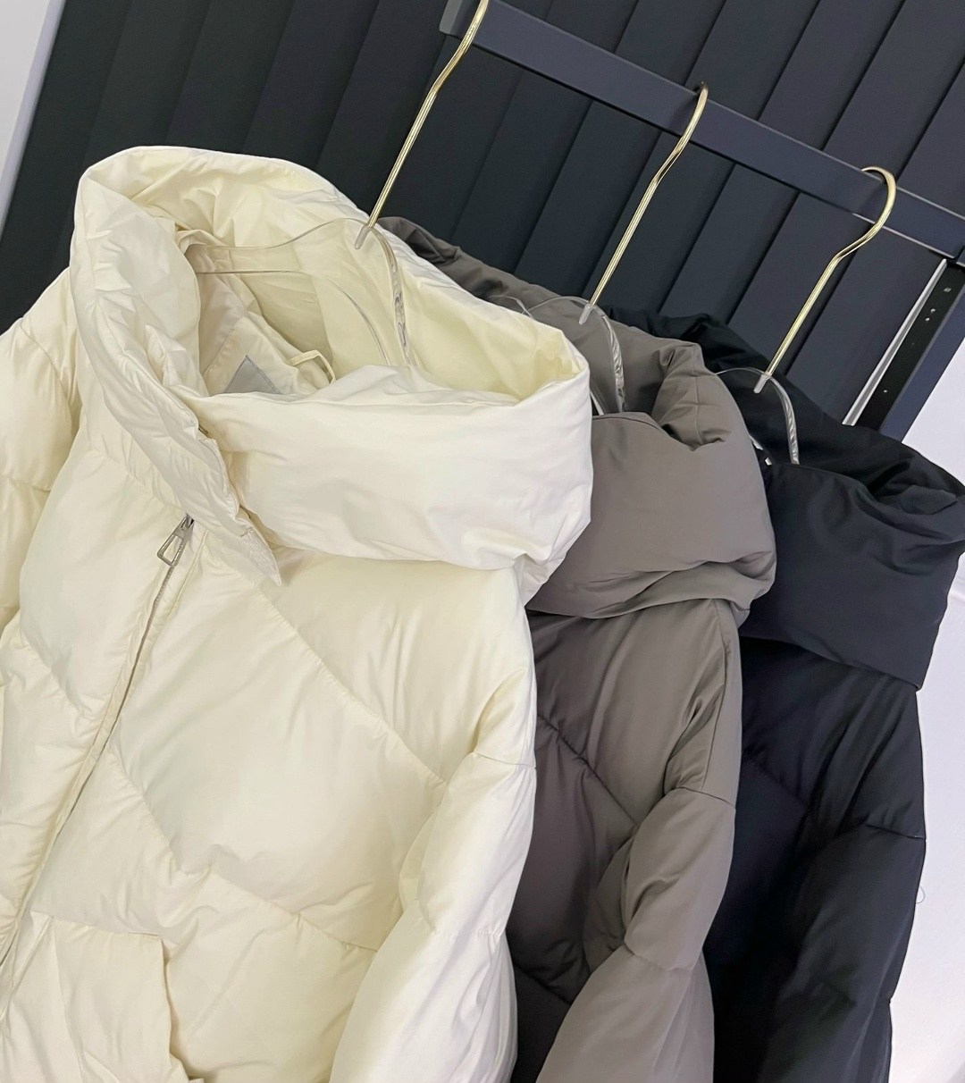 куртка белая,куртка зимняя женская,куртки ,демисезонная куртка,куртка женская