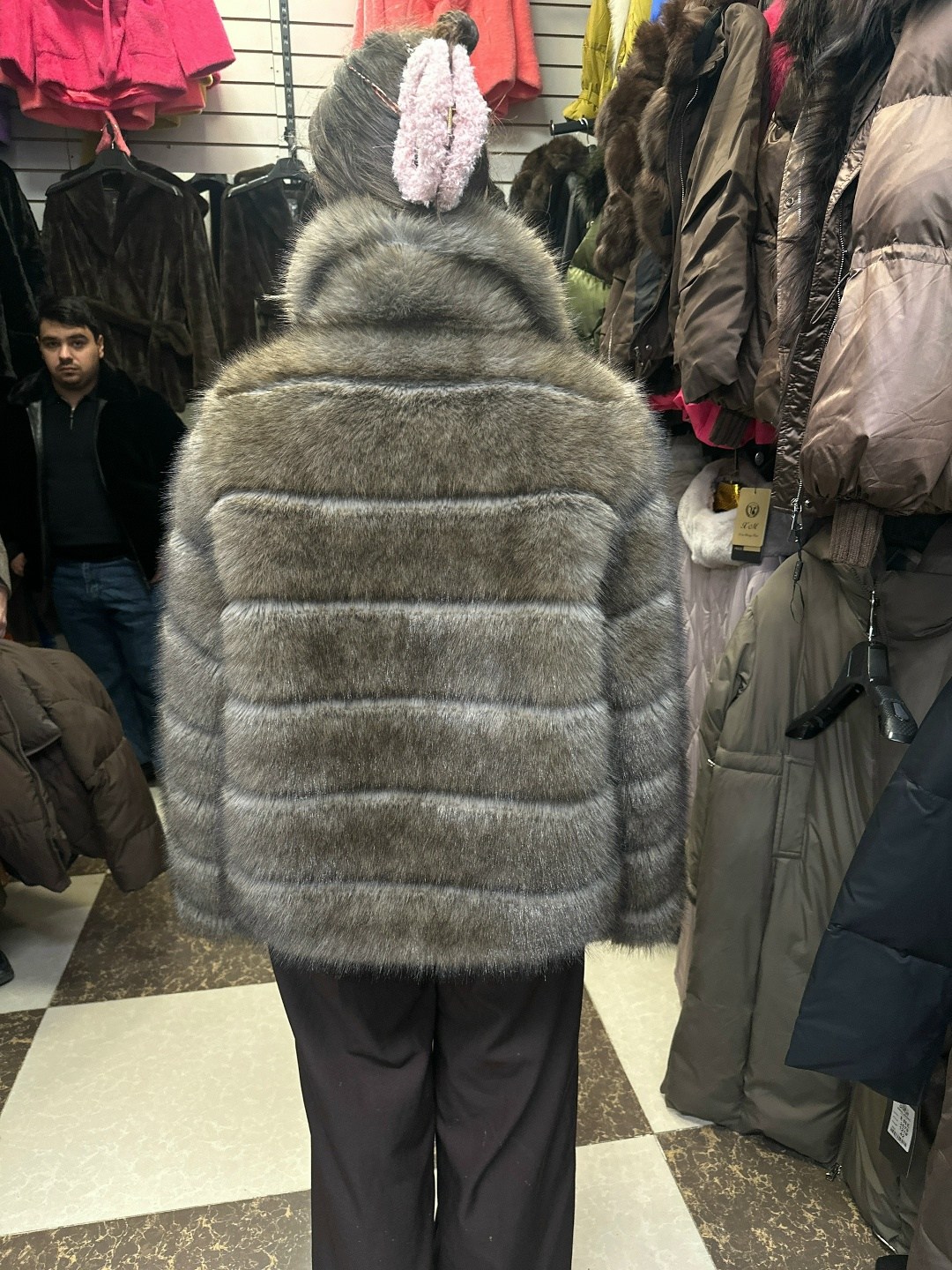 шуба из меха финского песца,шуба из песца,шуба из соболя,шуба соболь,шуба из меха финского песца yana kraft brand