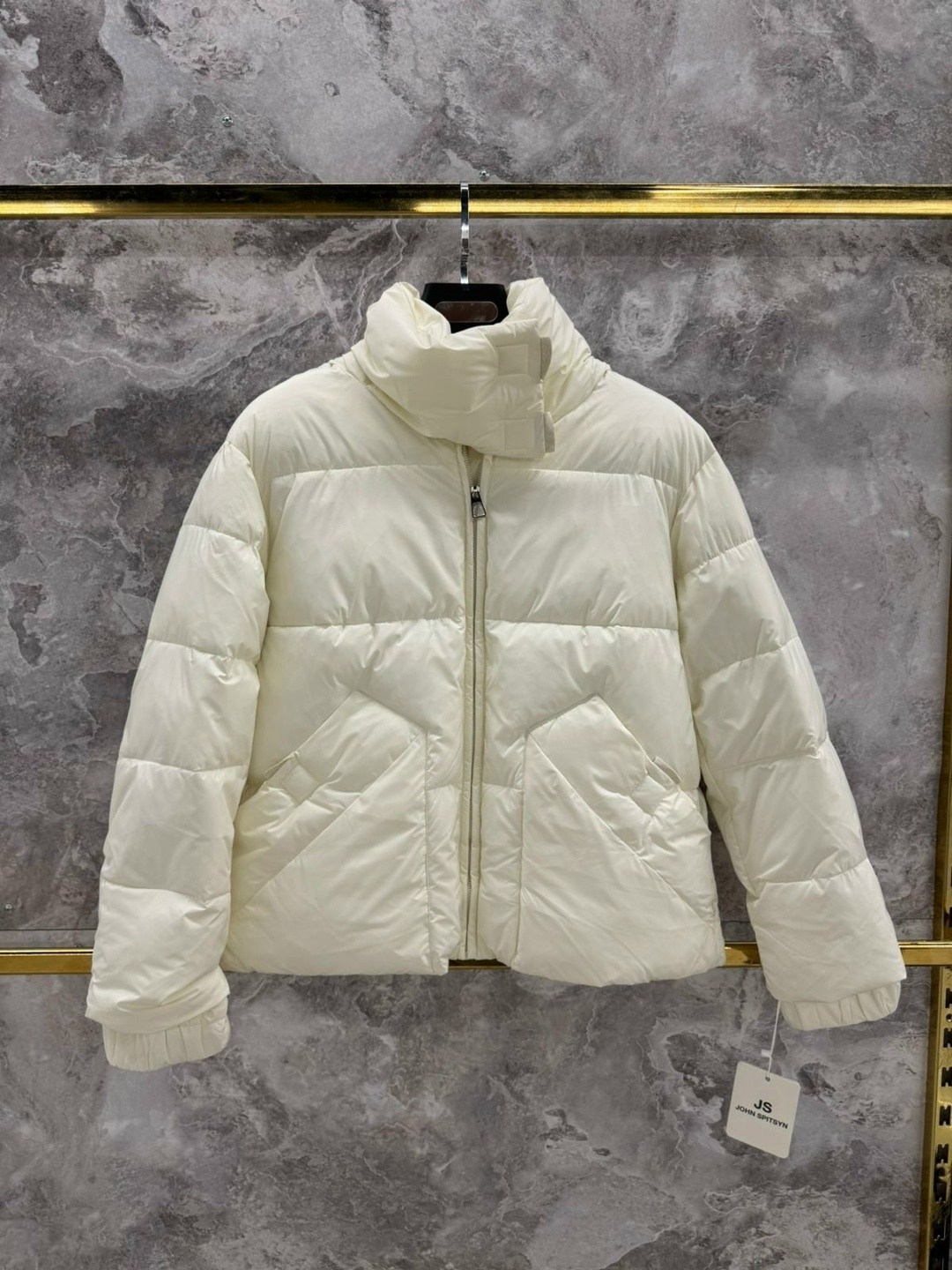 куртка белая,куртка зимняя женская,куртки ,демисезонная куртка,куртка женская