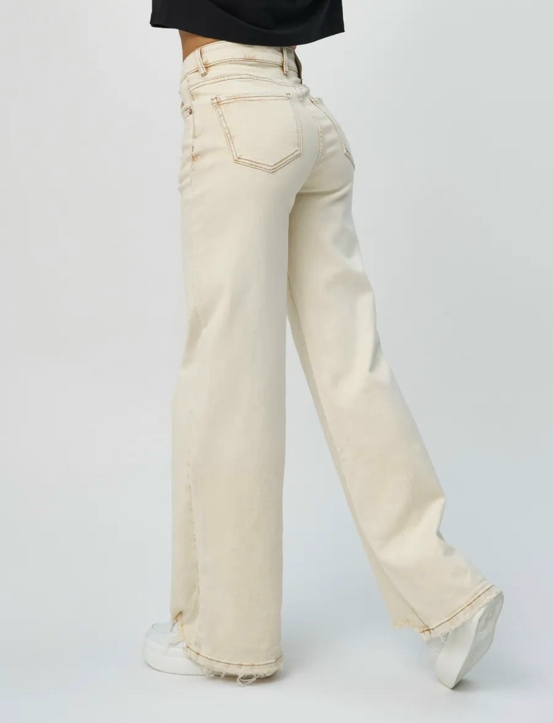 джинсы широкие,женские джинсы,джинсы женские широкие,джинсы модные,джинсы бежевые