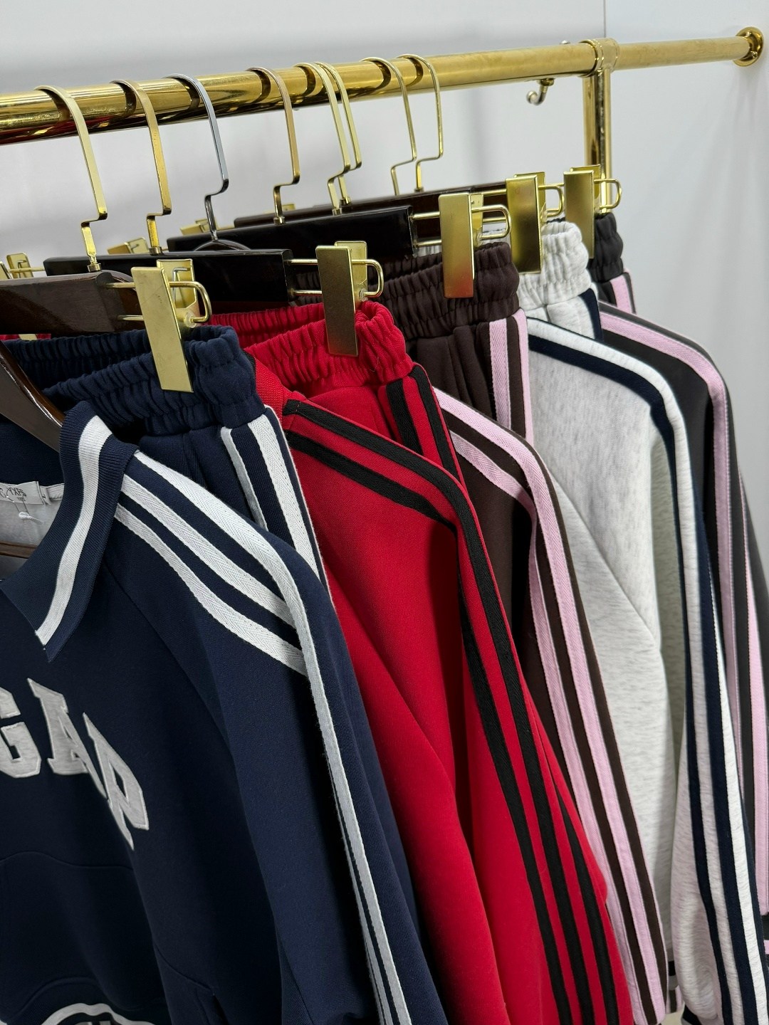 спортивный костюм,спортивный костюм celine,повседневный спортивный костюм,женский спортивный костюм,спортивный костюм шанель