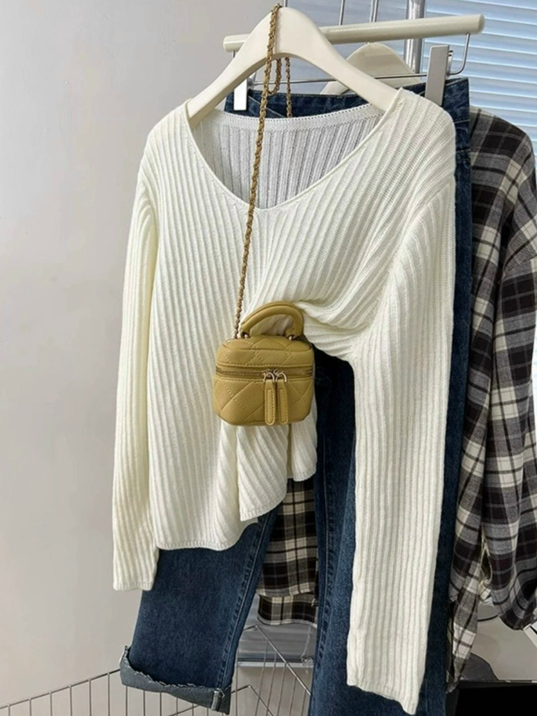 женский трикотажный свитер с v образным вырезом,женский свободный пуловер ardm,женский свитер,модный женский свитер,свитер модный