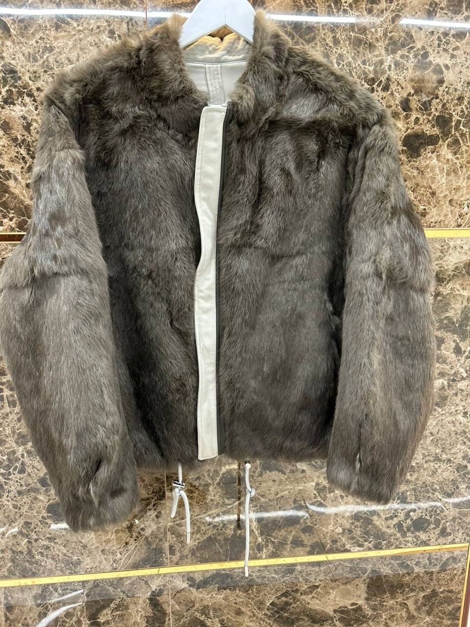 повседневная куртка,куртка бомбер,куртка модная,куртка бомбер женская,легкая куртка