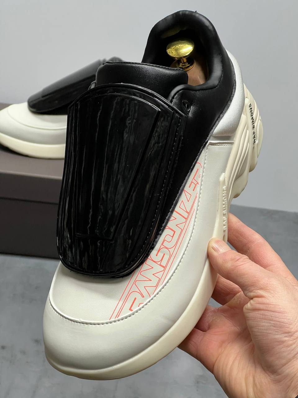кроссовки antei raf simons,кроссовки raf simons anteir oversized sneaker,кроссовки raf simons cylon-21 off white black кремовый,кроссовки raf simons ante black white размер 38,кроссовки raf simons ant