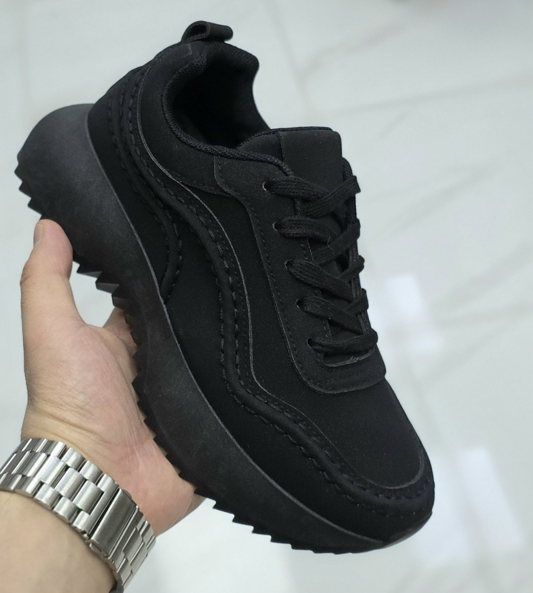 ,кроссовки женские черные,кроссовки женские,черные кроссовки, кроссовки