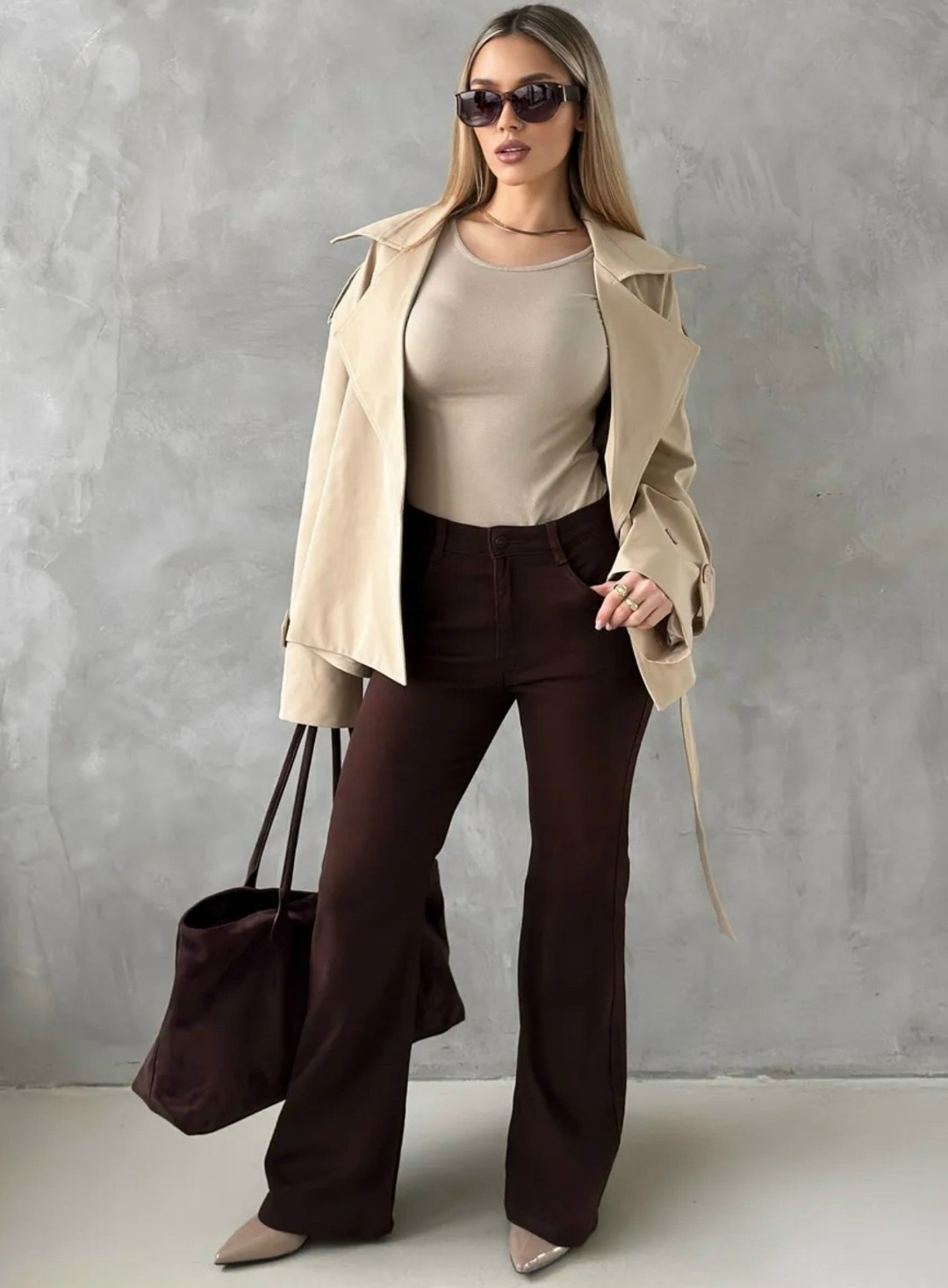 джинсы коричневые,коричневые джинсы клеш женские,женские джинсы коричневые джинсовые расклешенные брюки,коричневые расклешенные джинсы,джинсы клеш женские