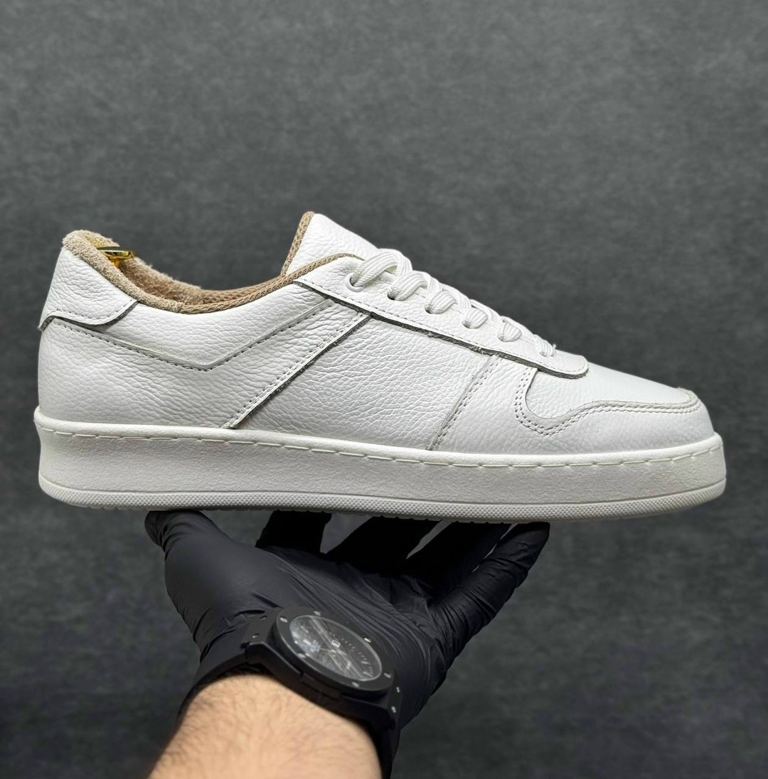 ,кроссовка мужской,белые кроссовки,низкие кроссовки,спортивная