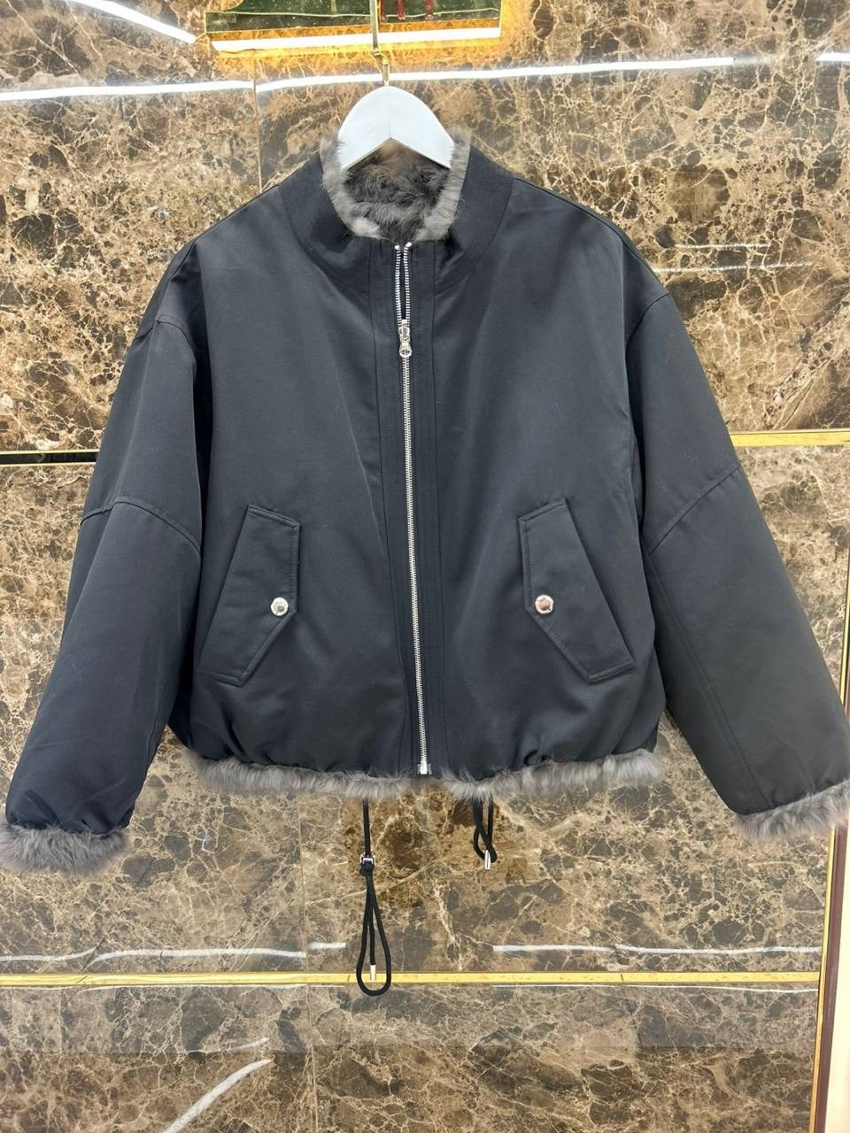 куртка бомбер,куртка,куртка женская,женская куртка бомбер,короткая куртка