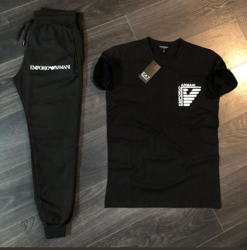 спортивный костюм армани,костюм спортивный,мужские футболки emporio armani,мужские футболки armani