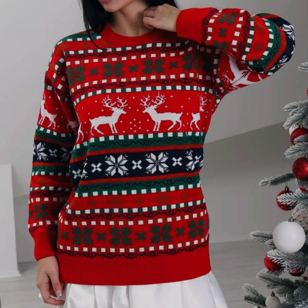 свитер женский с новогодним принтом saltrendy,новогодний вязаный свитер оверсайз с принтом олени saltrendy,свитер новогодний оверсайз с оленями вязаный джемпер fashionsofi,свитер t&th новогодний,свите