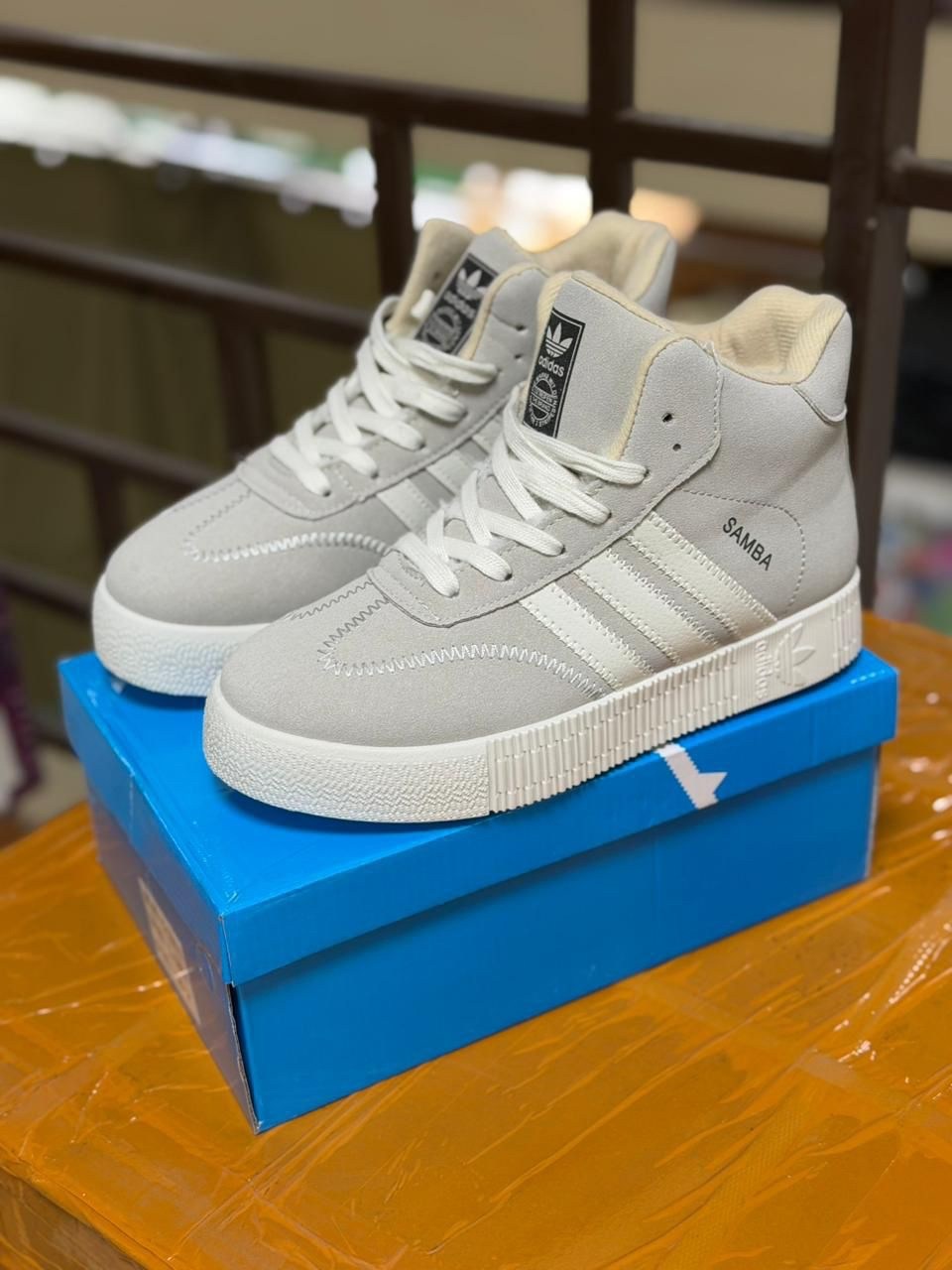 кроссовки высокие adidas samba зимние с мехом,кроссовки женские зимние высокие adidas,кроссовки adidas samba,,кроссовки adidas