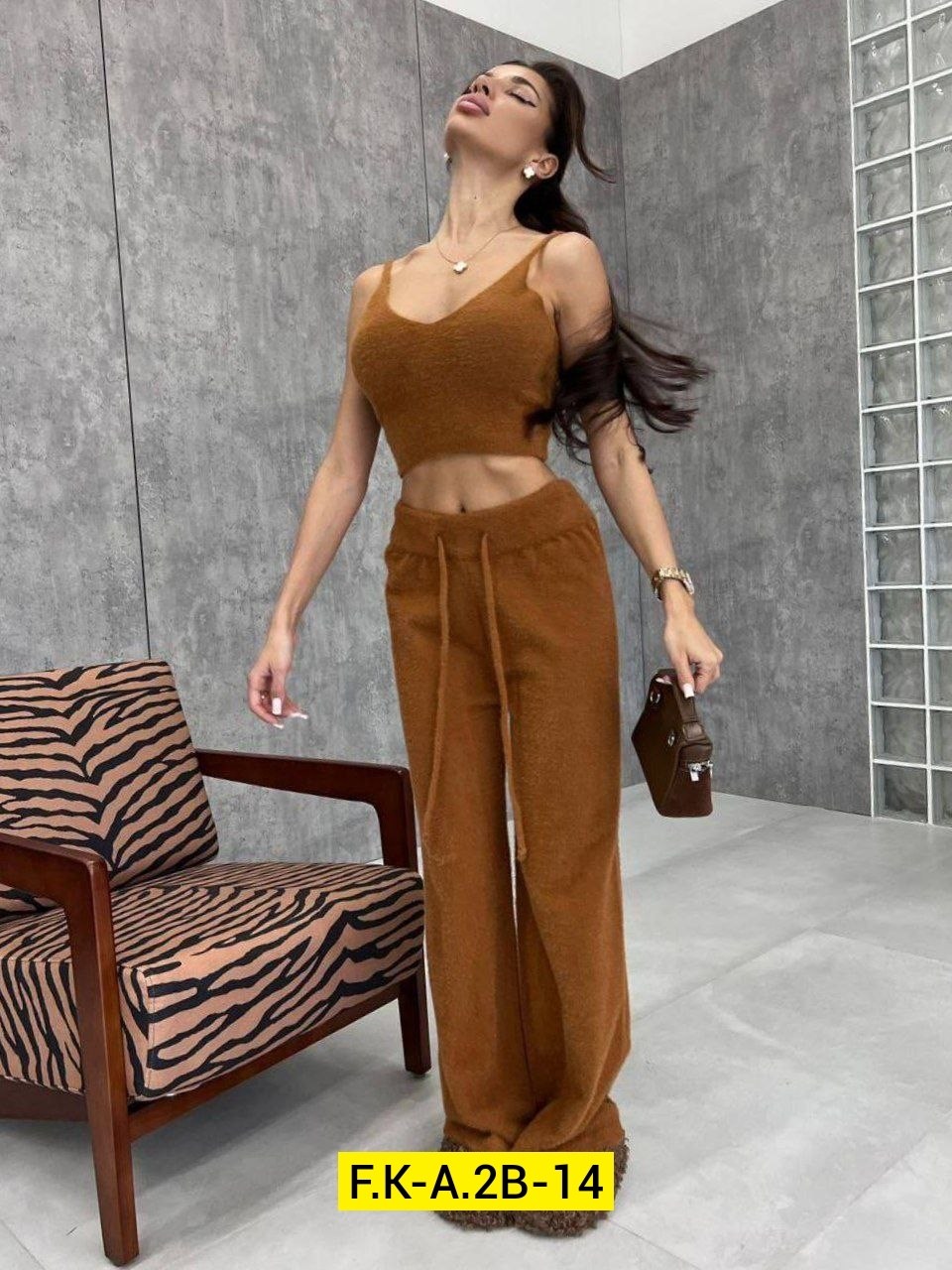 женский костюм тройка,женские костюмы,костюмы трикотажные,костюм двойка кашемир,костюм женский на флисе