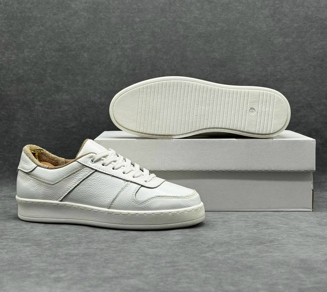 ,кроссовка мужской,белые кроссовки,низкие кроссовки,спортивная