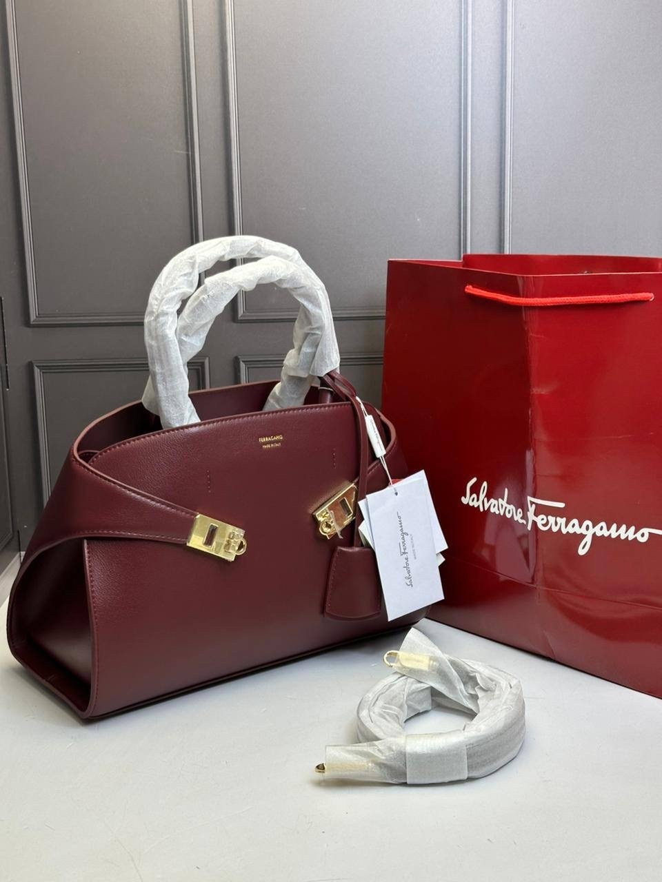 сумка ferragamo,сумка salvatore ferragamo,женская брендовая сумка,сумка,модная сумка