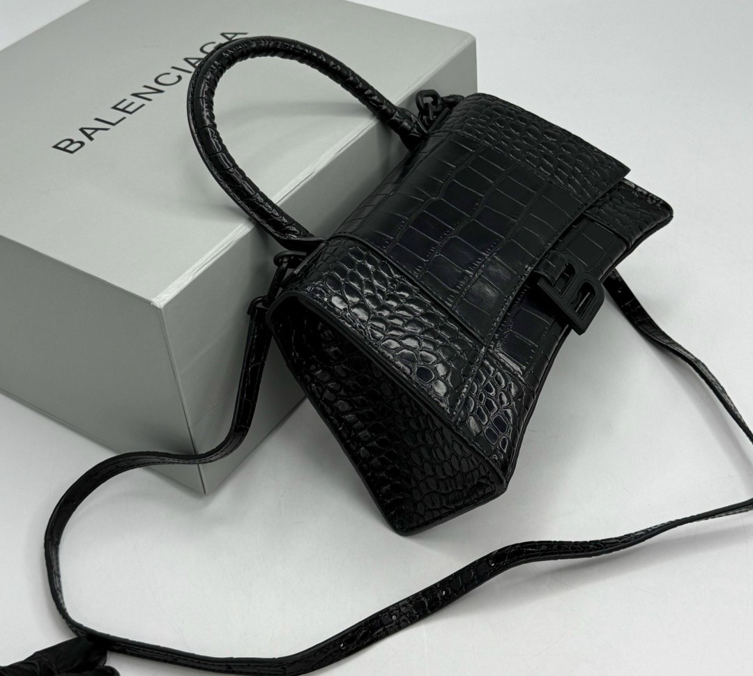 сумка женская balenciaga,сумка баленсиага,сумка баленсиага hourglass,balenciaga сумки,сумка
