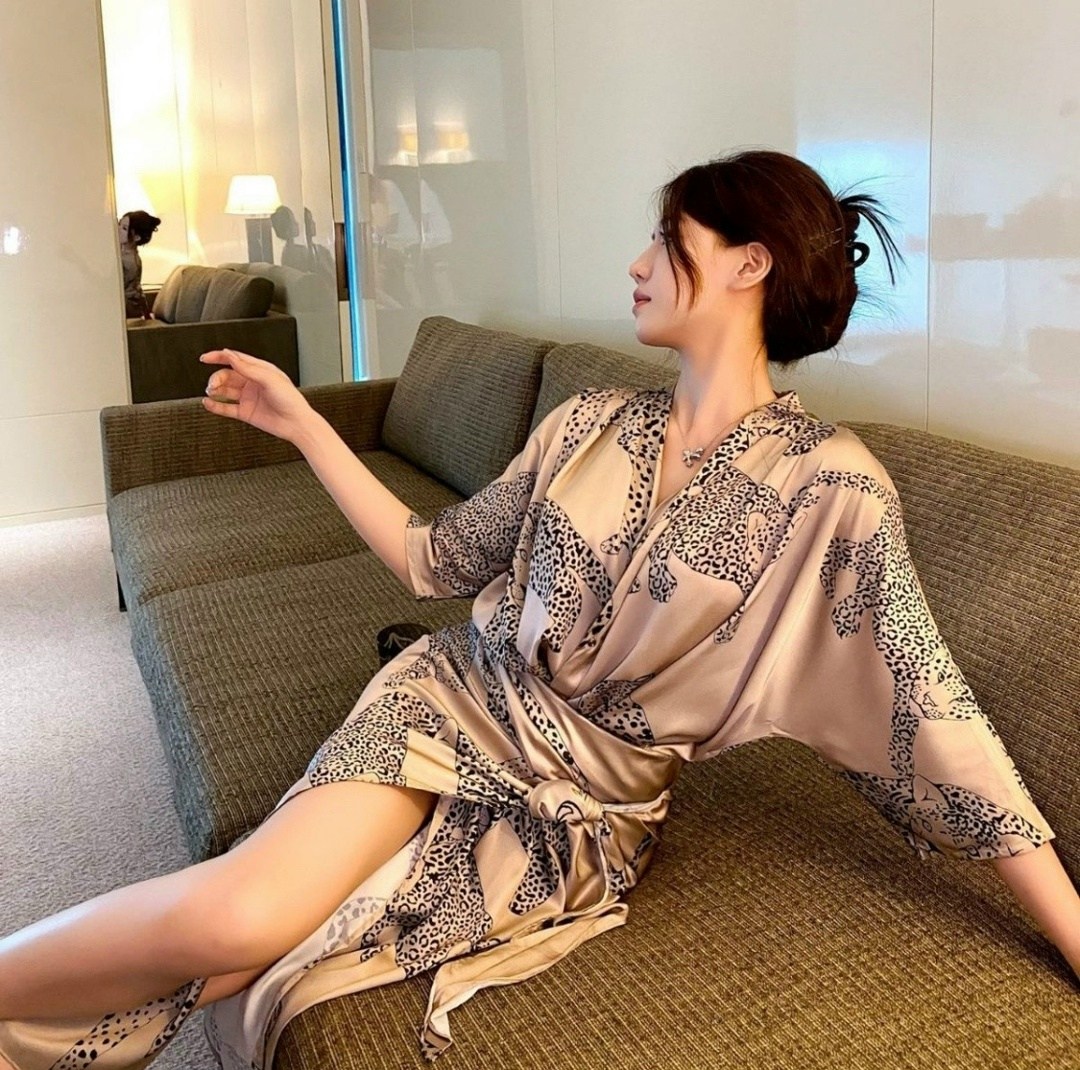 женский шелковый халат,кимоно халат,атласный халат,халат кимоно женский,атласное платье