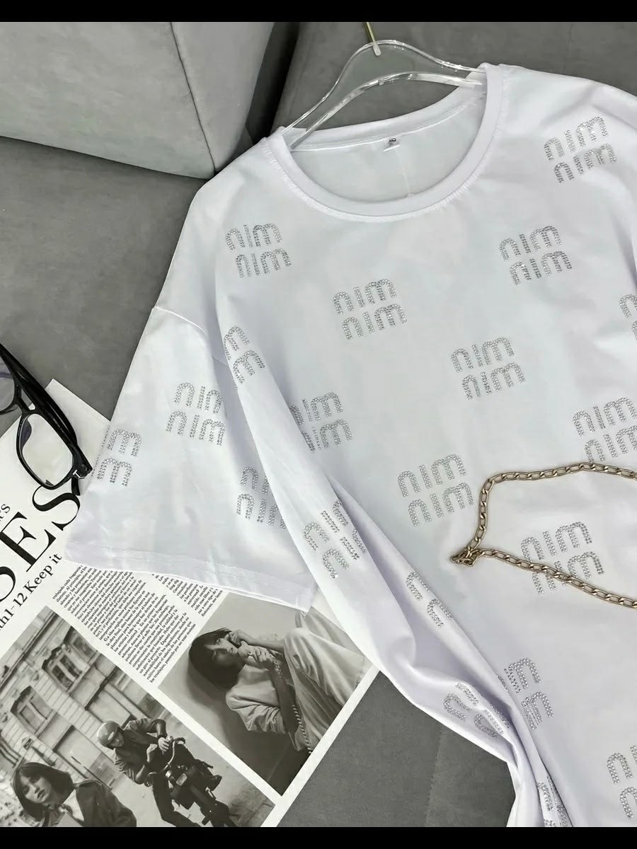 футболка со стразами,футболки женская,футболка оверсайз черная,футболка оверсайз со стразам,футболки модные