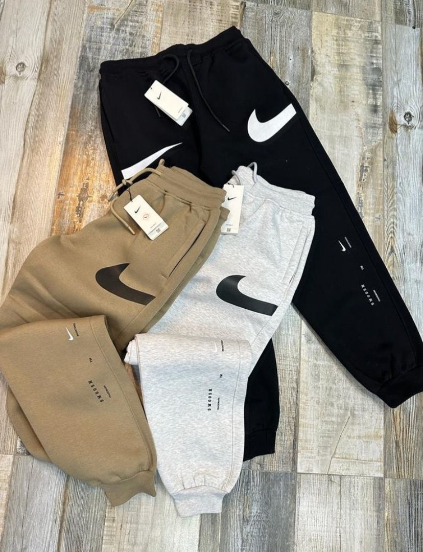 спортивные штаны nike,мужские спортивные брюки nike,nike swoosh pants штаны,nike sportswear swoosh штаны,мужские спортивные штаны nike