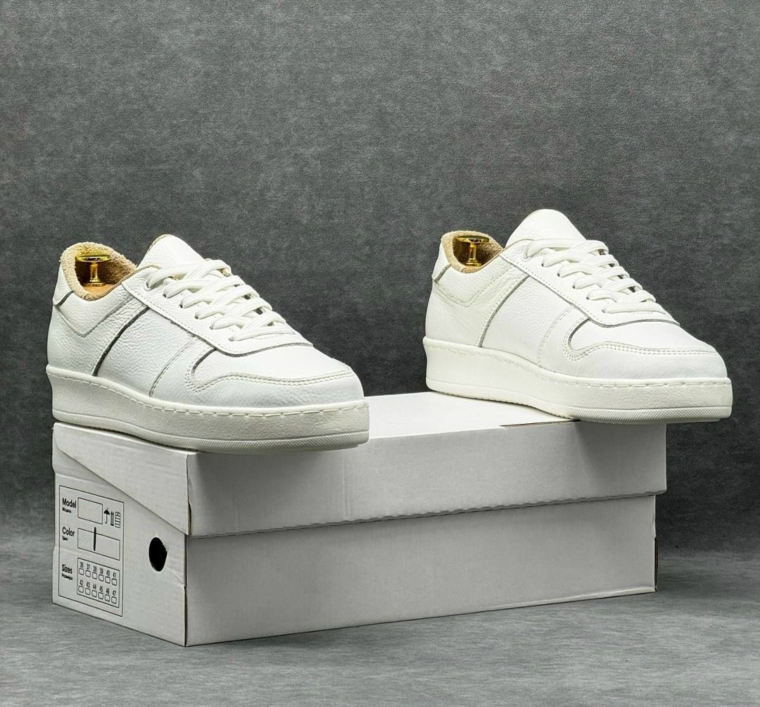 ,кроссовка мужской,спортивная ,мужские модные кроссовки,классические кроссовки