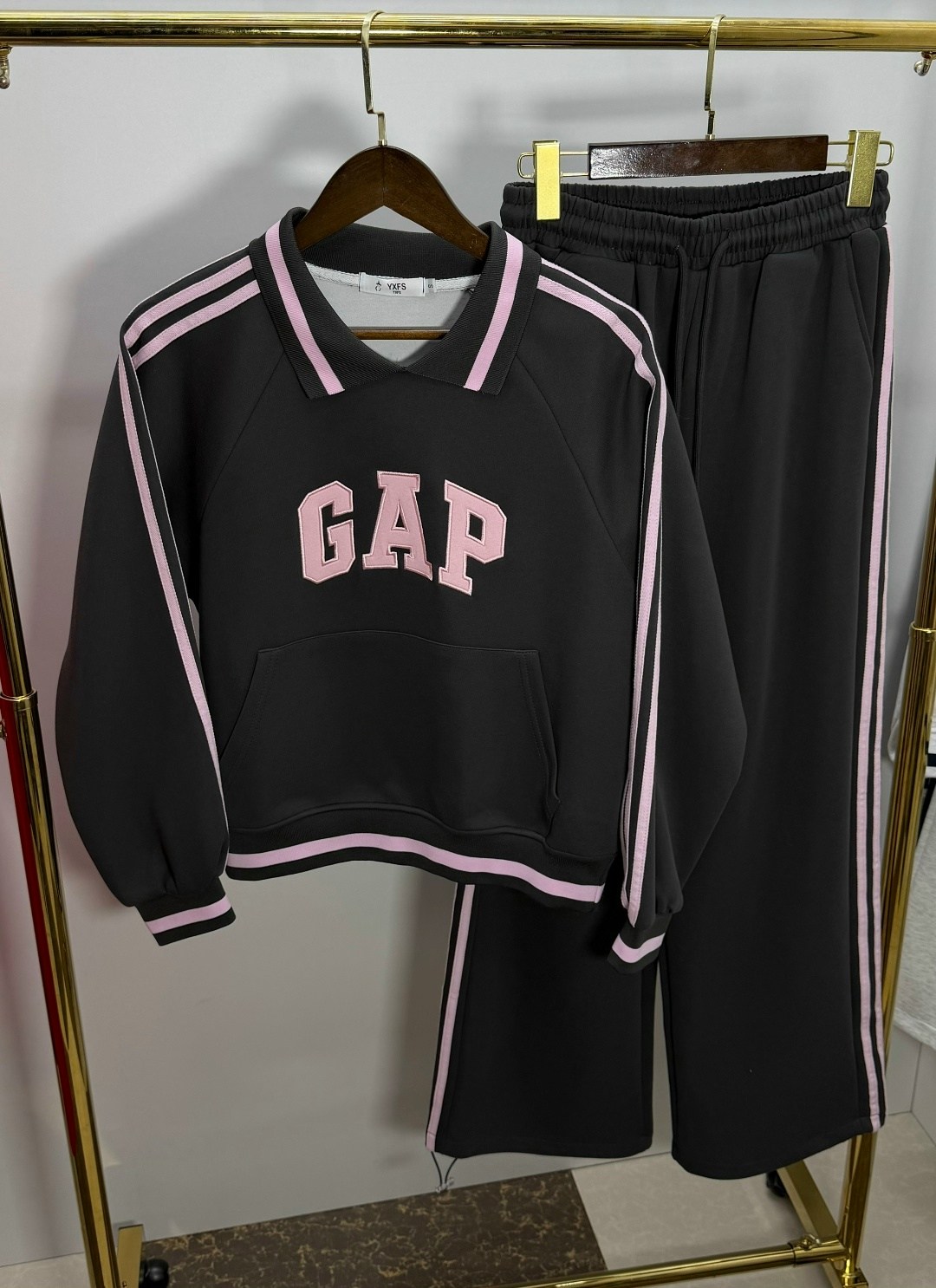 спортивный костюм,спортивный костюм celine,повседневный спортивный костюм,женский спортивный костюм,спортивный костюм шанель