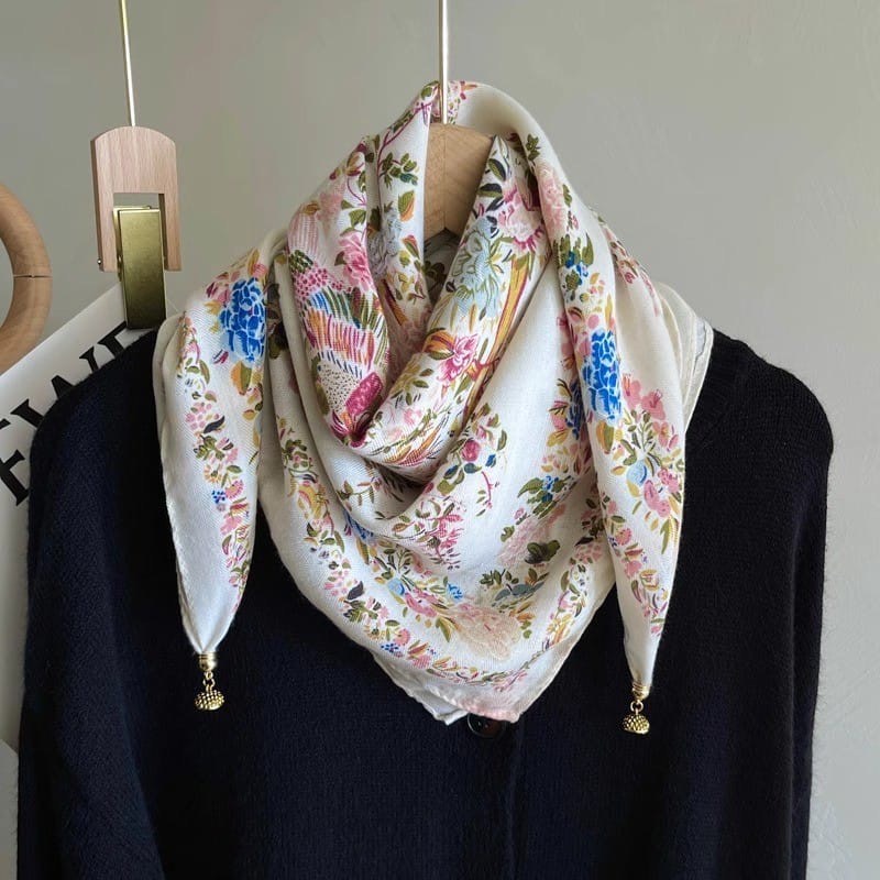 платок шелковый,шарфы и платки,шарф женские,платки женские,шелковый шарф