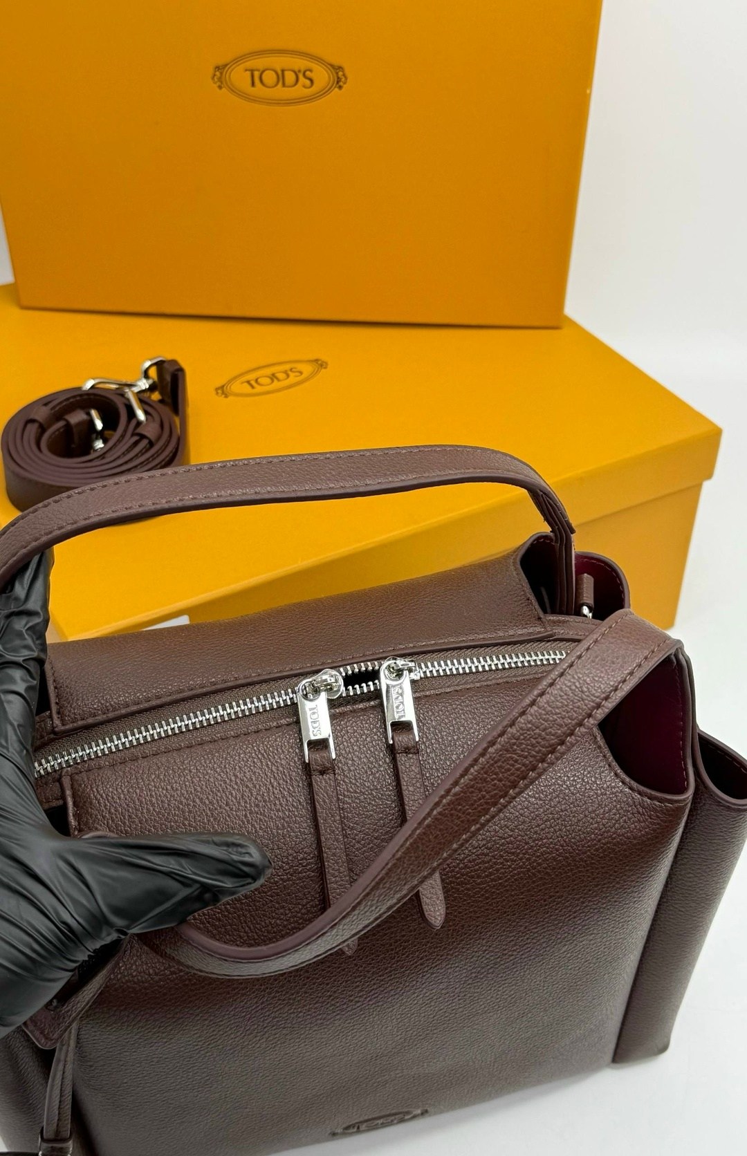 сумка tod's натуральная кожа 37-21,сумка женская tods,сумка tod's натуральная кожа,сумка tod's,сумка женская tod’s модель 911464