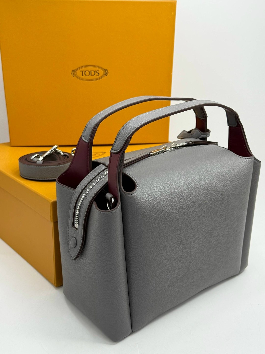 сумка tod's натуральная кожа 37-21,сумка женская tods,сумка tod's натуральная кожа,сумка tod's,сумка женская tod’s модель 911464