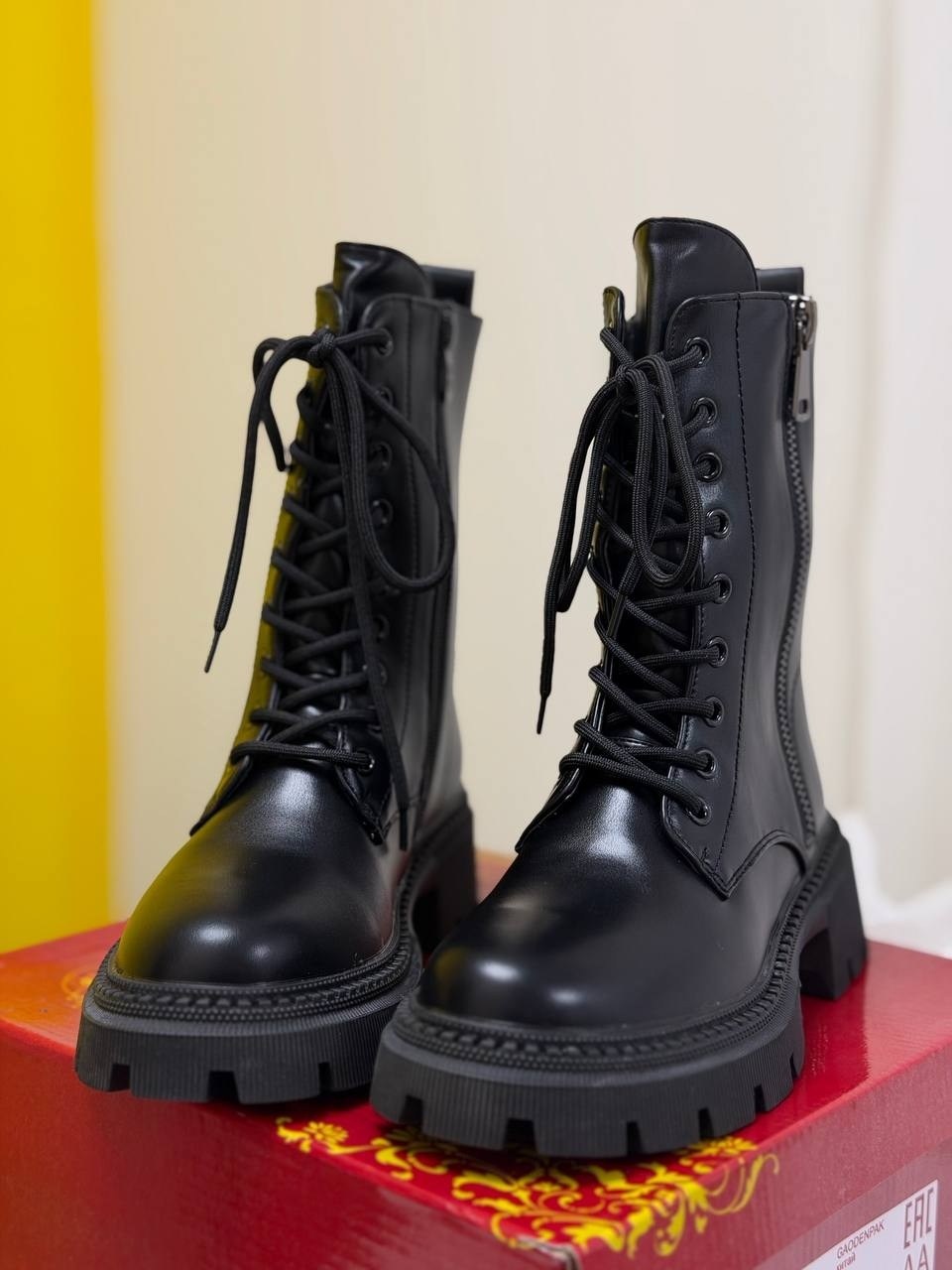 ,женские ботинки,ботинки,ботинки берцы женские,ботинки женские берцы зимние t.taccardi