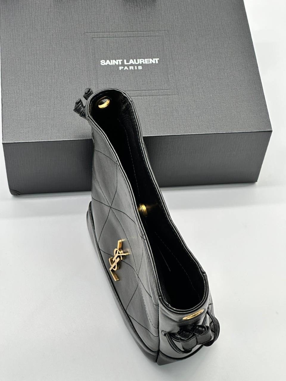 кожаная бордовая сумка yves saint laurent le 37,сумка yves saint laurent,женские сумки yves saint laurent,сумка ysl,сумка женская ysl