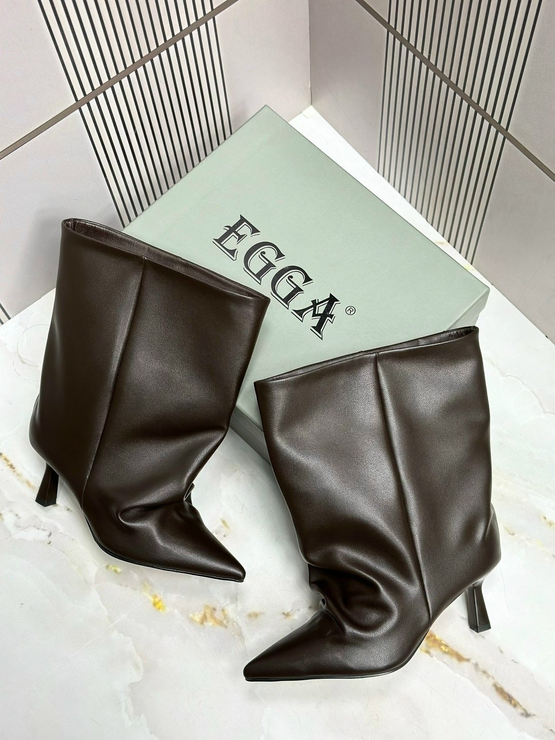 ботильоны balenciaga,женские ботильоны,женские ботильоны с острым носком,женские сапоги,