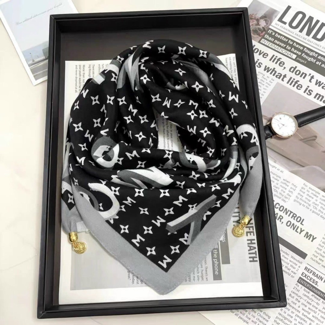 платок шелковый,шарфы и платки,шарф женские,платки женские,шелковый шарф