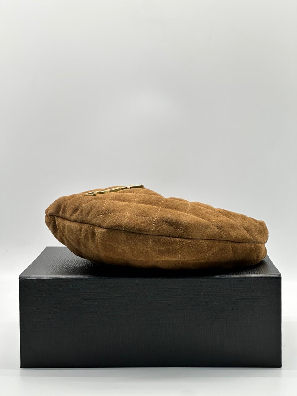 сумка yves saint laurent,замшевая сумка,сумка saint laurent loulou замшевая,сумка замшевая коричневая,сумка замшевая женская