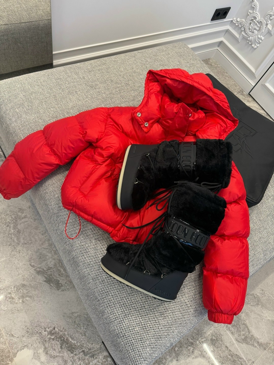 женский красный пуховик lanx moncler grenoble,монклер женский пуховик,пуховик монлер женский красный,куртка монклер,пуховик moncler