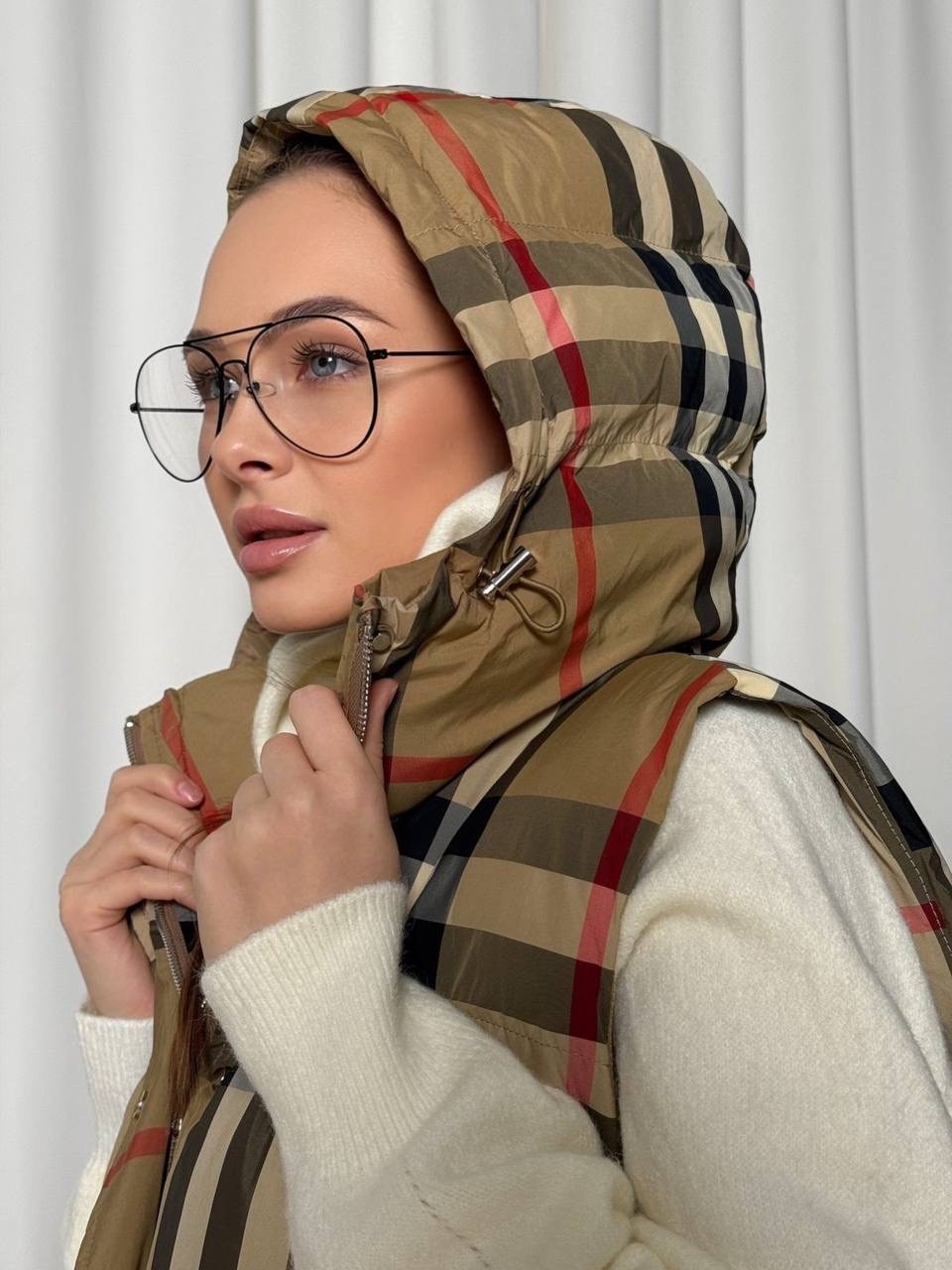 жилетка burberry,жилет burberry,жилетка барбери,жилет в клетку,жилетка женская