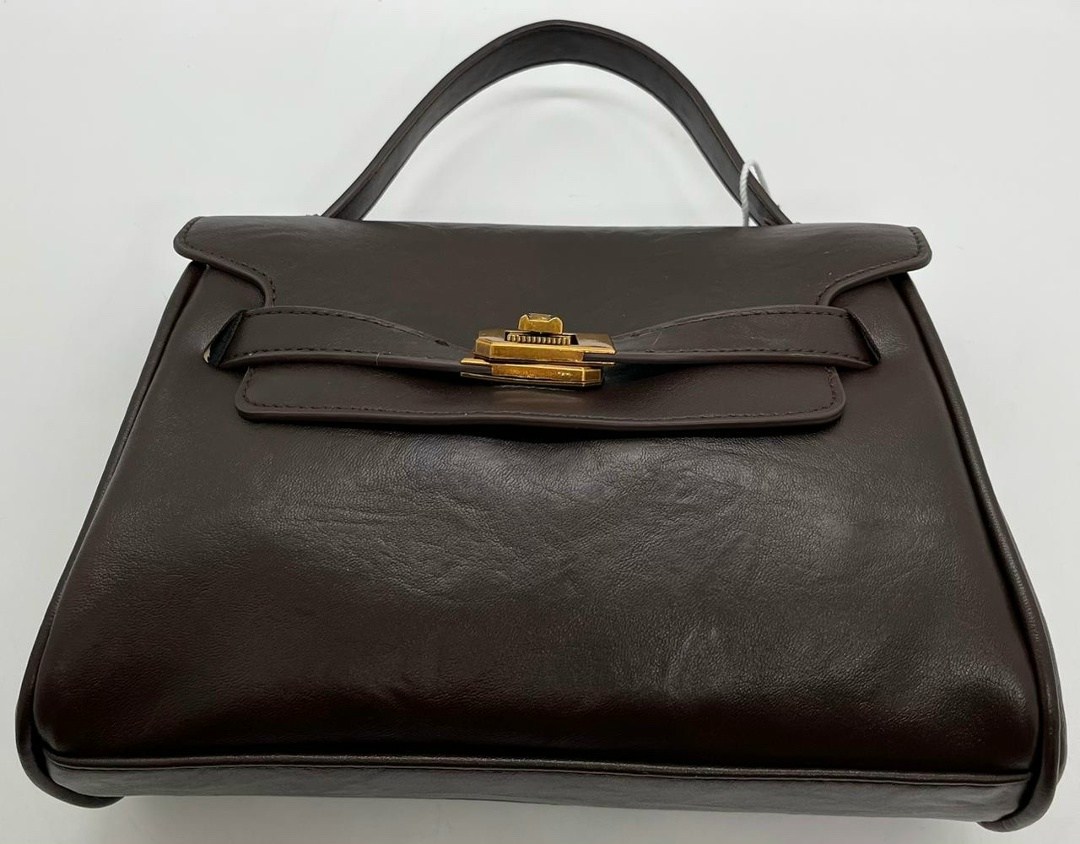 сумка женская на магните цвет коричневый,женская сумка,сумка коричневая,сумка,сумки для женщин