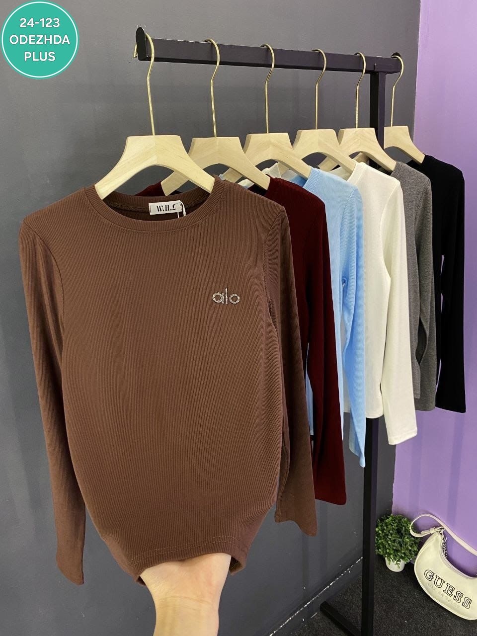 женская кофта,,женские джемпера,женская кофта красная,женский пуловер