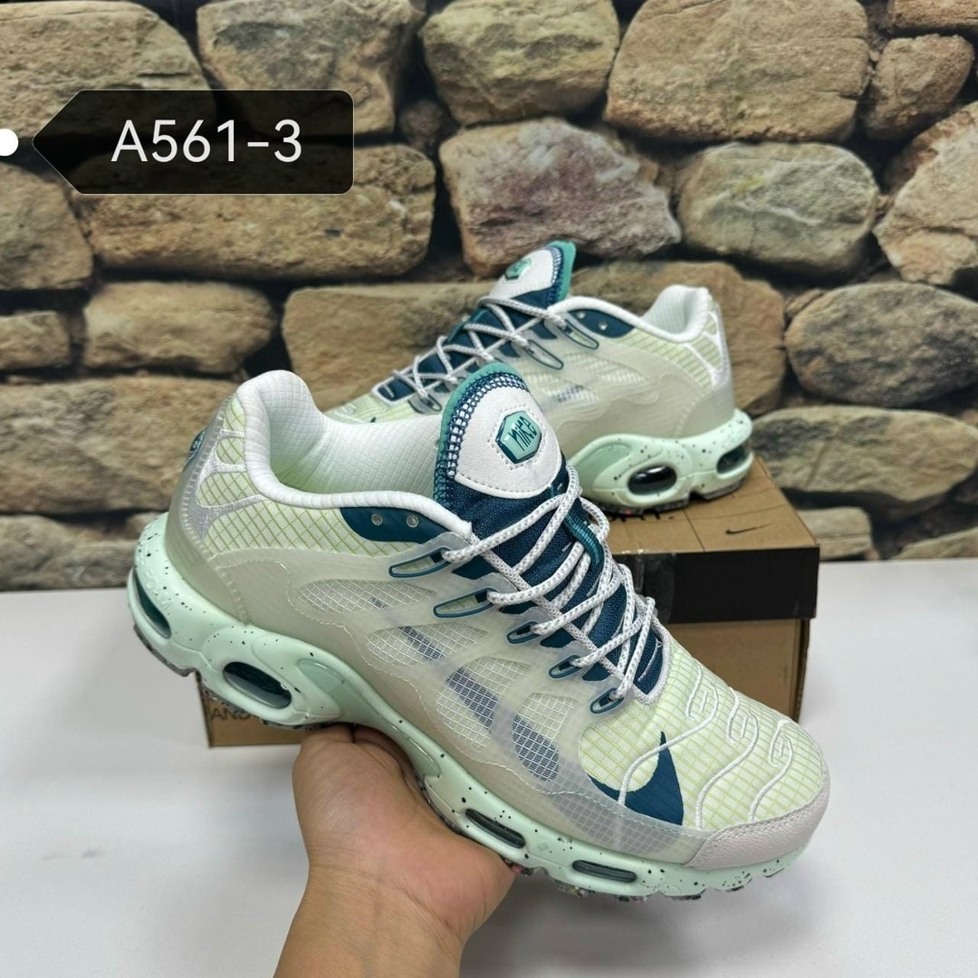 кроссовки nike air max tn plus,кроссовки мужские nike air max tn plus,nike air max tn plus black,кроссовки nike air max plus,кроссовки