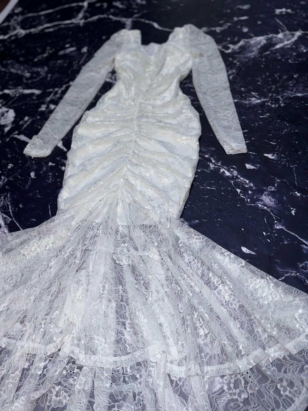 кружевное платье,свадебная платье,облегающее платье,шикарное платье,платье