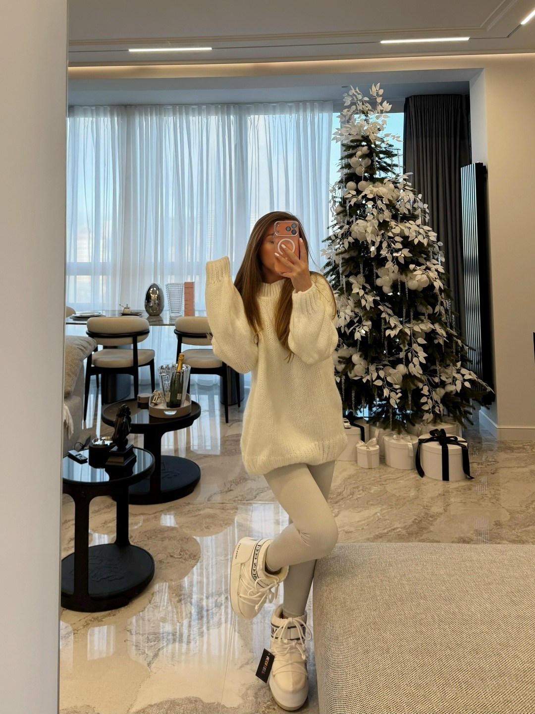 девушка,evelina kolmakova,галина дубененко 2026,худая девушка,блондинка цвет волос