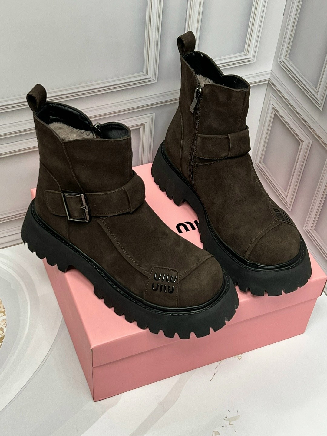 , женская,ботинки miu miu,ботинки,женские ботинки