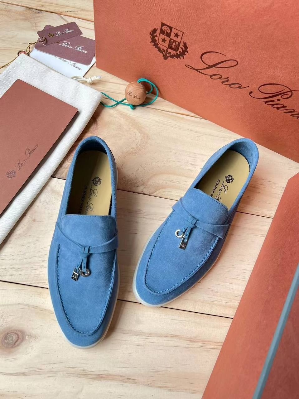 лоферы женские loro piana,лоферы loro piana,loro piana мокасины женские,замшевые лоферы loro piana,