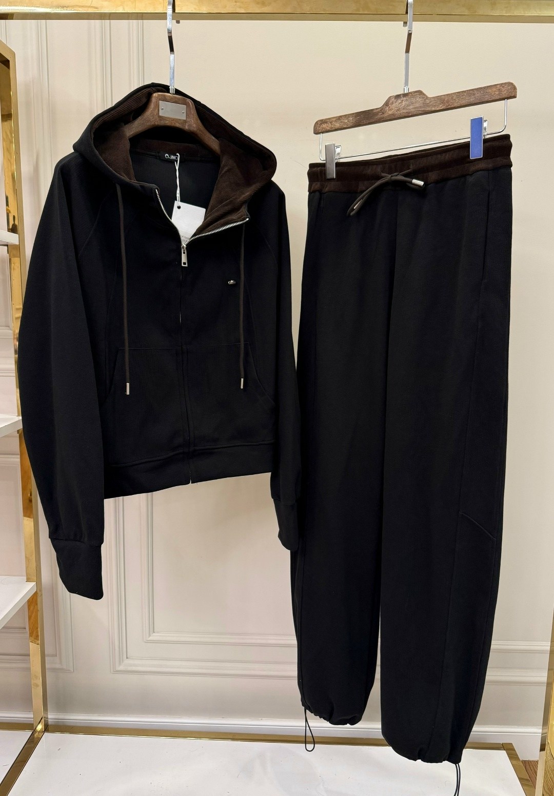 женские спортивные костюмы,спортивный костюм,костюм тройка,женские костюмы,спортивный костюм brunello cucinelli