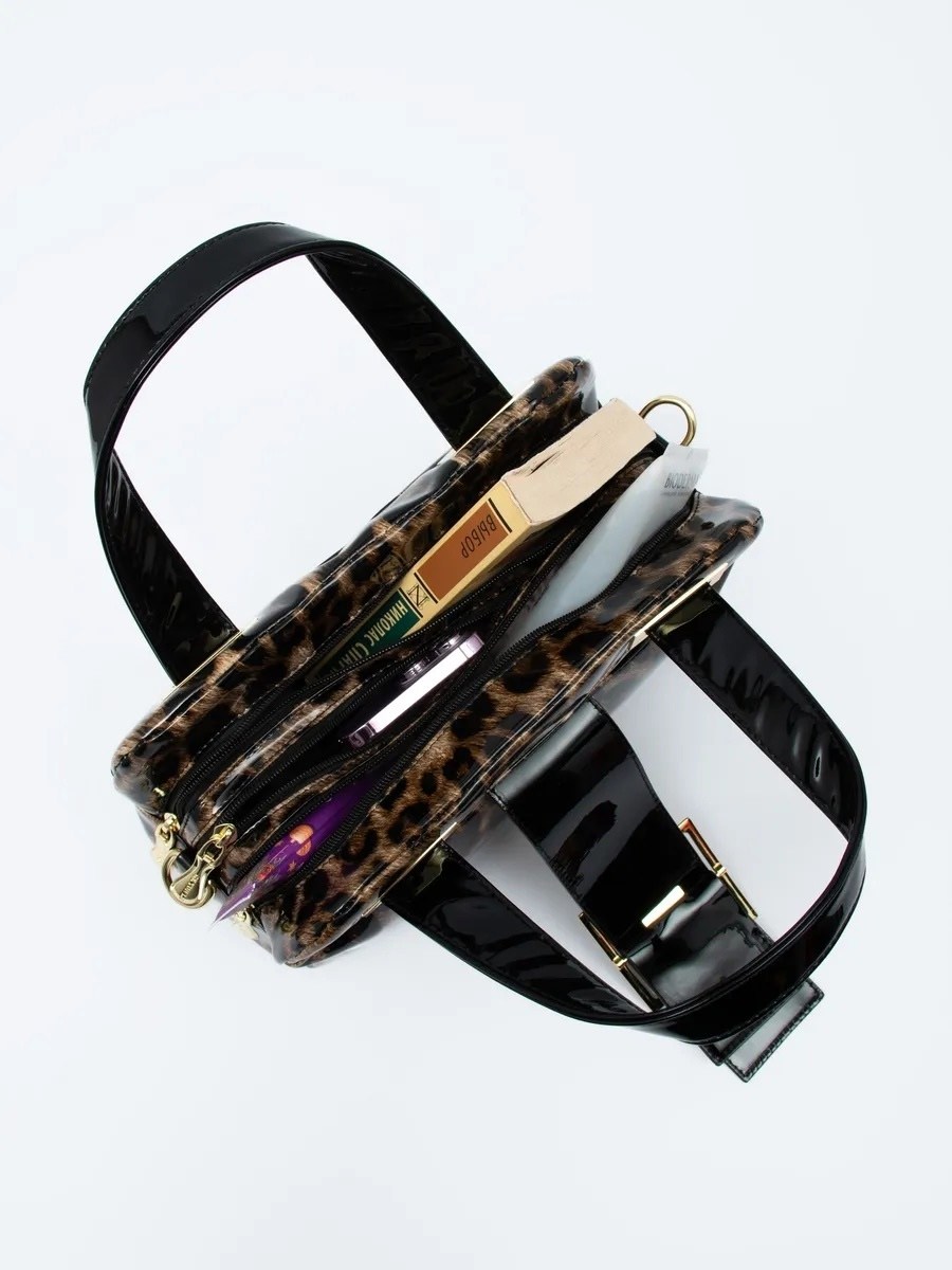 сумка с леопардовым принтом,леопардовая сумка лакированная,сумочка лакированная с леопардовым принтом,женская сумка с леопардовым принтом,женская сумка с леопардовым узором