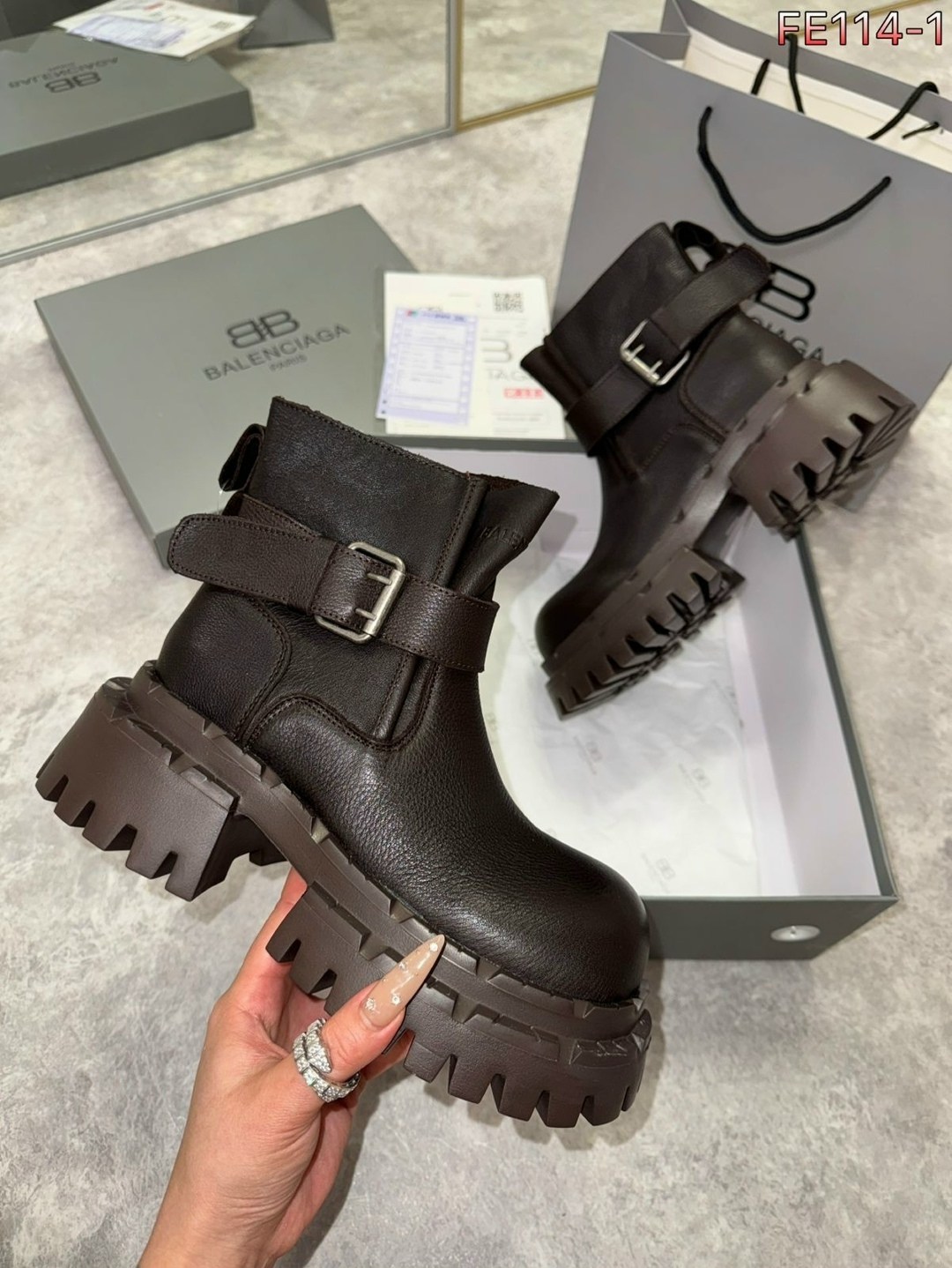 ,женские ботинки,ботинки модные,ботинки balenciaga,модные сапоги