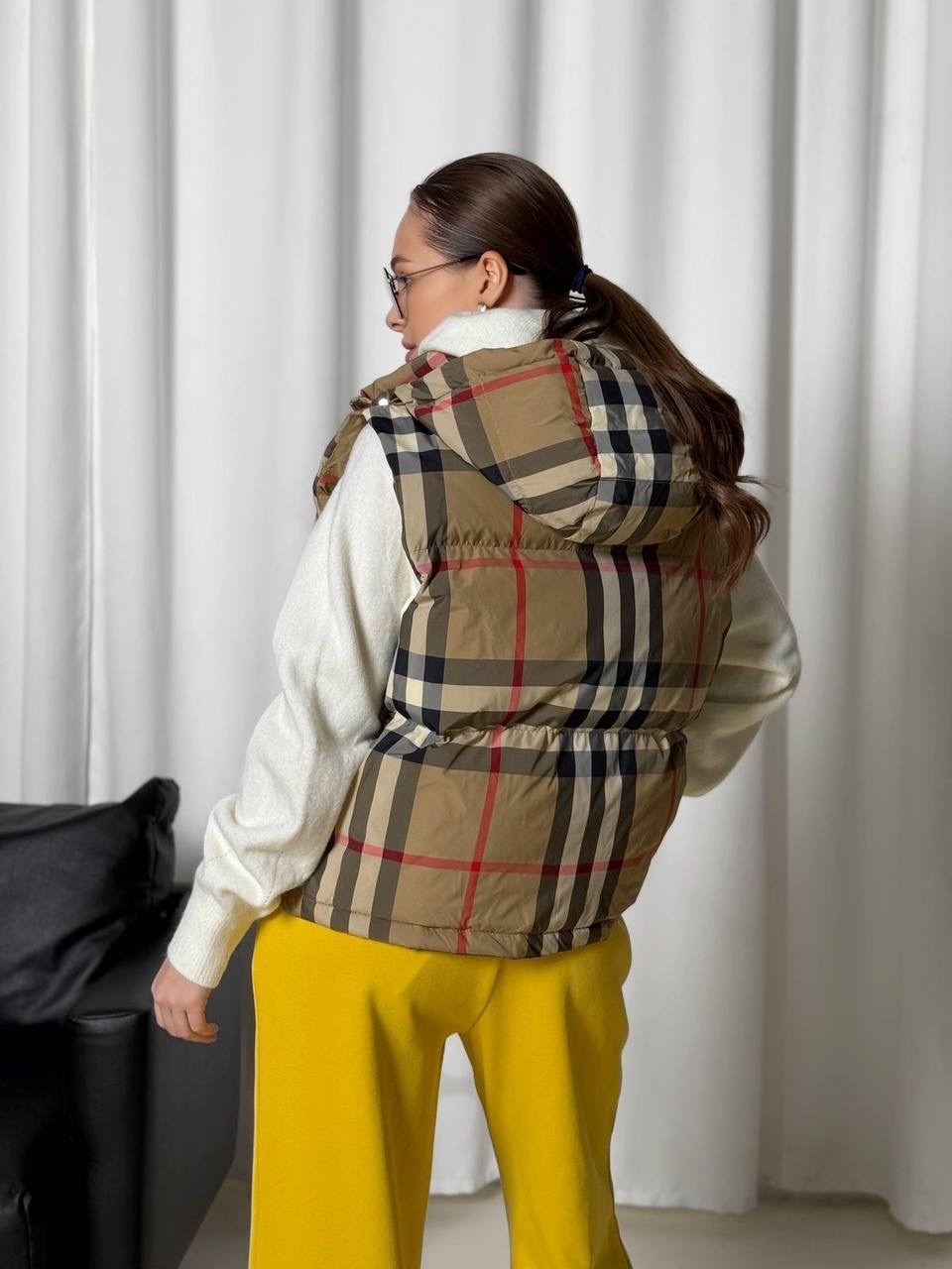 жилетка burberry,жилет burberry,жилетка барбери,жилет в клетку,жилетка женская