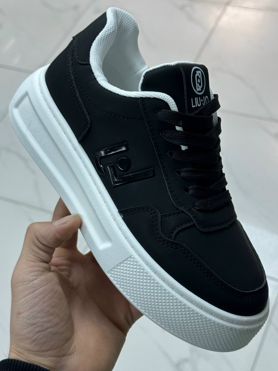 кроссовки женские,,кроссовки модные,кеды белые,женские кеды