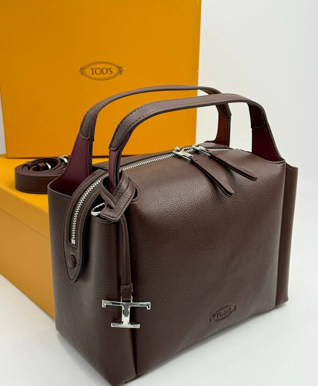 сумка tod's натуральная кожа 37-21,сумка женская tods,сумка tod's натуральная кожа,сумка tod's,сумка женская tod’s модель 911464