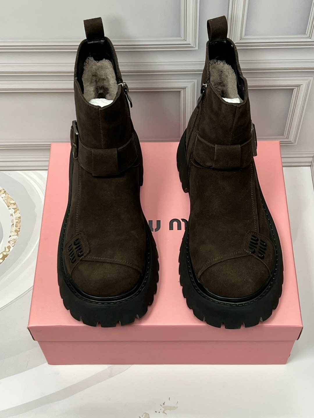 , женская,ботинки miu miu,ботинки,женские ботинки