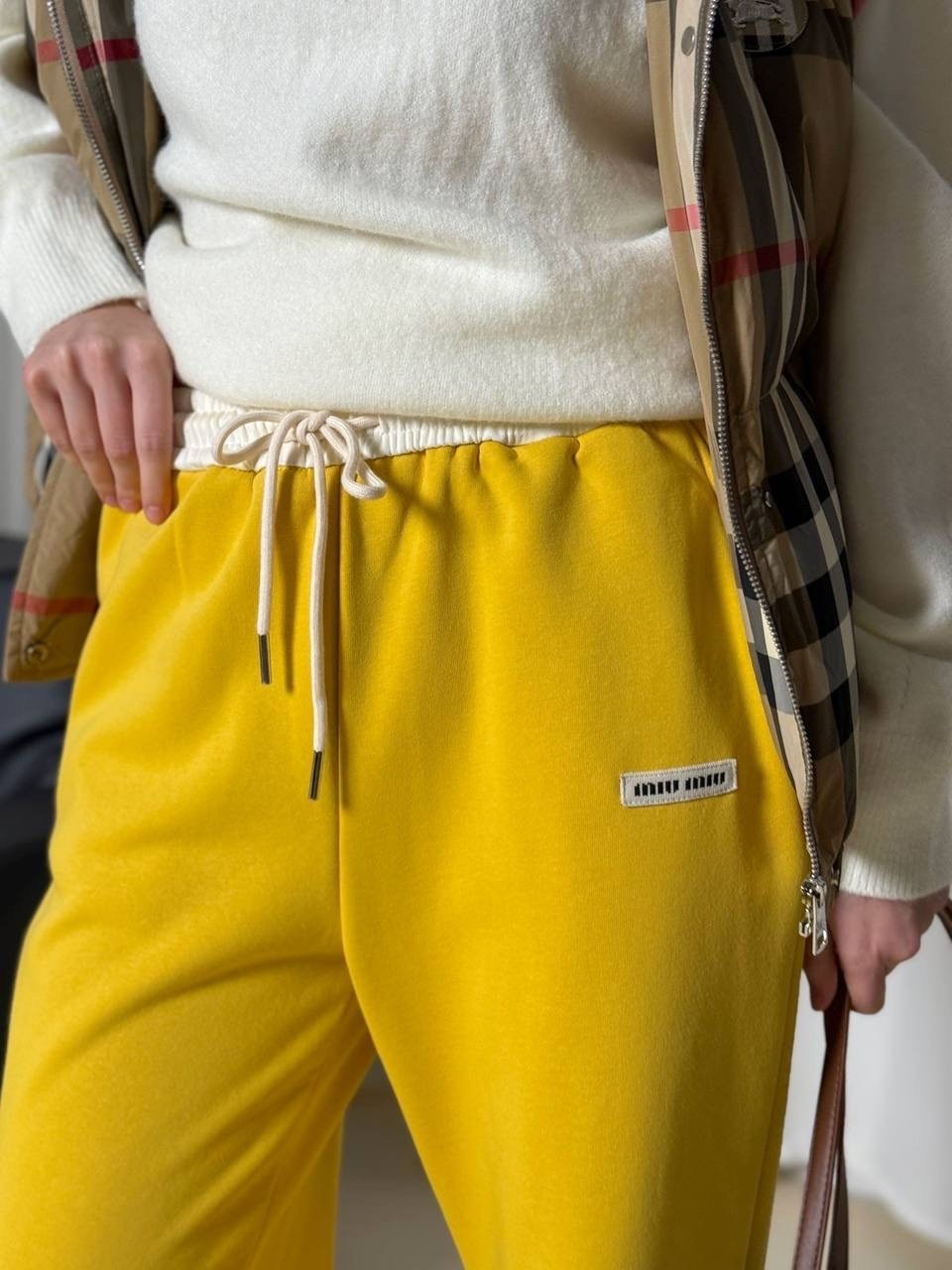 жилетка женская,мода модная,одежда в стиле,модные брюки,женская мода